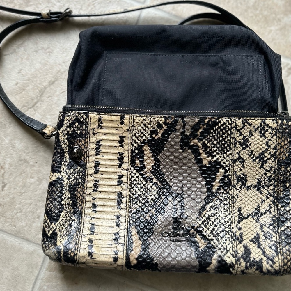 COACH 2015 PYTHON EMBOSSED CROSSBODY